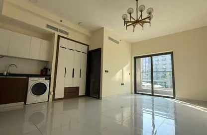 Apartment - Studio - 1 Bathroom for rent in Lawnz by Danube Block 2 - Lawnz by Danube - International City - Dubai Apartment - Studio - 1 Bathroom for rent in Lawnz by Danube Block 2 - Lawnz by Danube - International City - Dubai