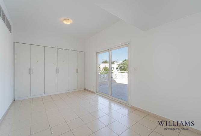 15218730 - Property Image 3
