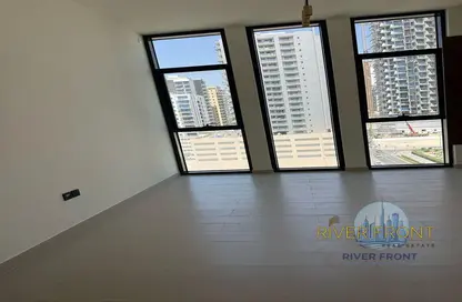 Apartment - 1 Bedroom - 2 Bathrooms for rent in Binghatti Tulip - Jumeirah Village Circle - Dubai