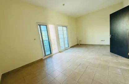 Villa - 2 Bedrooms - 2 Bathrooms for rent in Nakheel Townhouses - Jumeirah Village Circle - Dubai