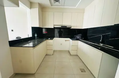 Apartment - 3 Bedrooms - 3 Bathrooms for rent in Binghatti Rose - Jumeirah Village Circle - Dubai