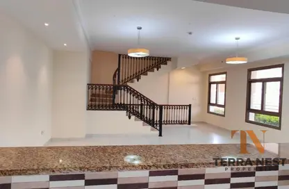 دوبلكس - 2 غرف نوم - 3 حمامات للايجار في بناية الوليد - قرية الجميرا سركل - دبي دوبلكس - 2 غرف نوم - 3 حمامات للايجار في بناية الوليد - قرية الجميرا سركل - دبي