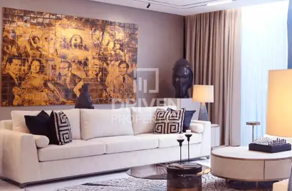 Living Room image for: Apartment - 4 Bedrooms - 5 Bathrooms for sale in The S Tower - Dubai Internet City - Dubai, Image 1