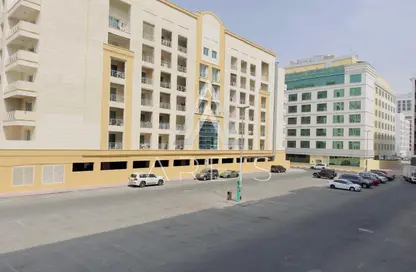 شقة - غرفة نوم - 2 حمامات للايجار في بناية تريو - البرشاء 1 - البرشاء - دبي