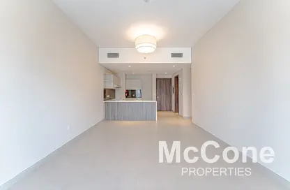 Apartment - 2 Bedrooms - 2 Bathrooms for rent in SOL Avenue - Business Bay - Dubai