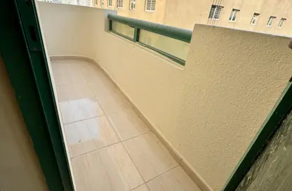 Apartment - 2 Bedrooms - 2 Bathrooms for rent in Al Taawun Street - Al Taawun - Sharjah
