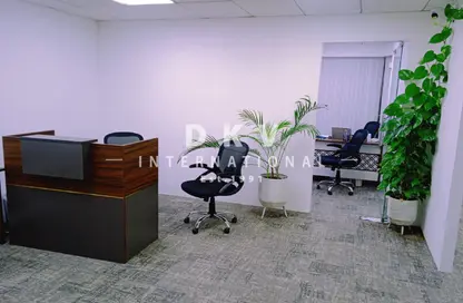 Office Space - Studio - 1 Bathroom for rent in Fairmont Hotel - Sheikh Zayed Road - Dubai