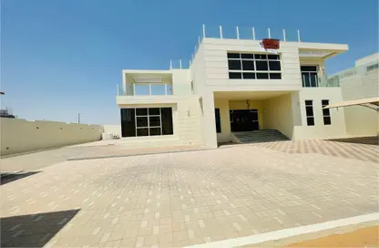Villa - 5 Bedrooms - 7 Bathrooms for rent in Mohamed Bin Zayed City Villas - Mohamed Bin Zayed City - Abu Dhabi