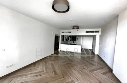 Apartment - 1 Bedroom - 2 Bathrooms for rent in 1 Residences - Al Kifaf - Bur Dubai - Dubai