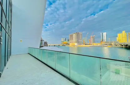 Apartment - 4 Bedrooms - 6 Bathrooms for rent in Water Front Tower A - Waterfront Residential Towers - Tourist Club Area - Abu Dhabi