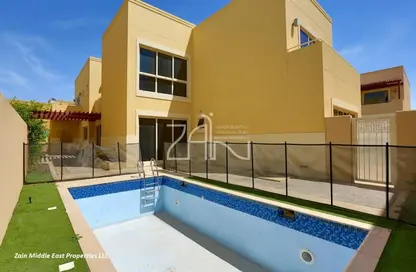 Villa - 5 Bedrooms - 7 Bathrooms for rent in Lehweih Community - Al Raha Gardens - Abu Dhabi