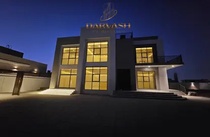 Villa - 5 Bedrooms - 6 Bathrooms for rent in Al Aweer 1 - Al Aweer - Dubai