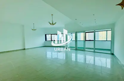 Apartment - 2 Bedrooms - 3 Bathrooms for rent in New Al Taawun Road - Al Taawun - Sharjah