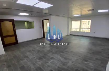 Office Space - Studio - 1 Bathroom for rent in Al Khalidiya - Abu Dhabi