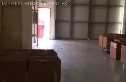 Warehouse - Studio - 1 Bathroom for rent in Umm Al Thuoob - Umm Al Quwain