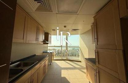 Apartment - 3 Bedrooms - 4 Bathrooms for rent in Corniche Road - Abu Dhabi
