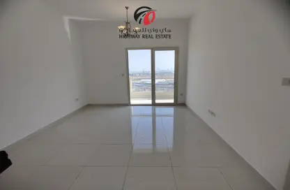 Apartment - 1 Bedroom - 2 Bathrooms for rent in Dilan Tower - Culture Village - Dubai