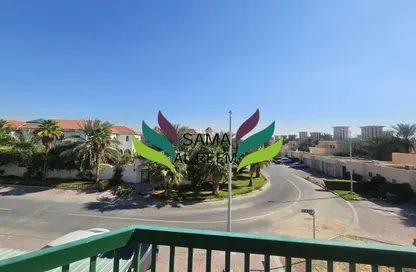 Villa - 3 Bedrooms - 4 Bathrooms for rent in Al Manara - Dubai
