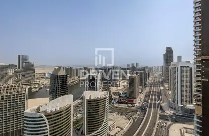 شقة - غرفة نوم - 2 حمامات للبيع في برج أبر كريست - دبي وسط المدينة - دبي
