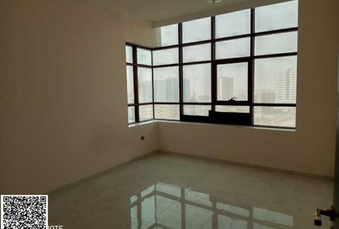 15121992 - Property Image 2