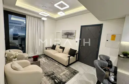 Apartment - 2 Bedrooms - 2 Bathrooms for rent in Samana Golf Avenue - Dubai Studio City - Dubai