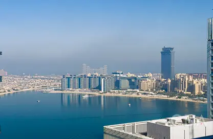 Apartment - 1 Bedroom - 1 Bathroom for sale in Marina Vista - EMAAR Beachfront - Dubai Harbour - Dubai