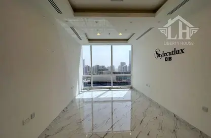 مكتب - استوديو للايجار في برج تماني - الخليج التجاري - دبي