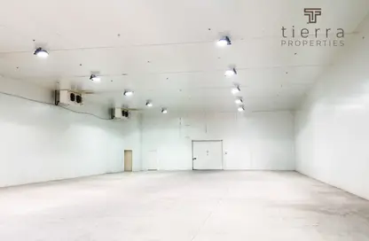 Warehouse - Studio - 2 Bathrooms for rent in Al Quoz Industrial Area 3 - Al Quoz Industrial Area - Al Quoz - Dubai