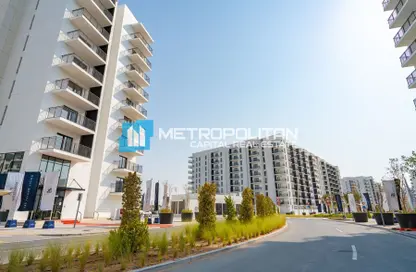 Apartment - 1 Bedroom - 2 Bathrooms for rent in Waters Edge - Yas Island - Abu Dhabi