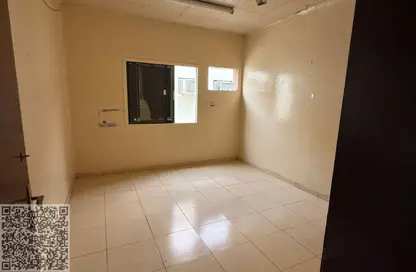 سكن عمال - استوديو - 8 حمامات للايجار في الجرف الصناعية 2 - الجرف الصناعية - عجمان