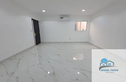 شقة - 1 حمام للايجار في مدينة الرياض - أبوظبي