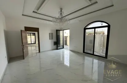 فيلا - 5 غرف نوم - 8 حمامات للبيع في الحليو 2 - الحليو - عجمان