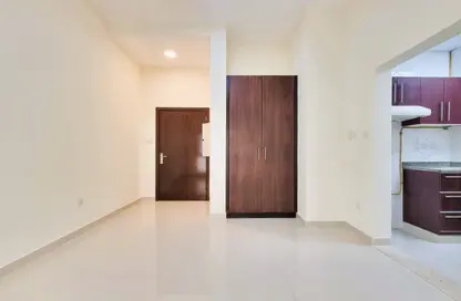 Apartment - Studio - 1 Bathroom for rent in Al Khaleej Centre Area - Al Raffa - Bur Dubai - Dubai