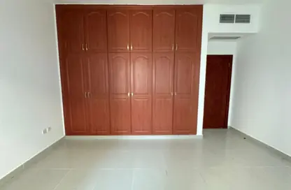 Apartment - 2 Bedrooms - 2 Bathrooms for rent in Lootah Tower - Al Nahda - Sharjah
