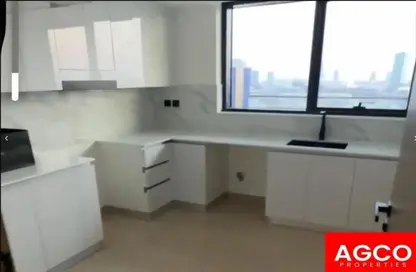 Apartment - Studio - 1 Bathroom for rent in Binghatti Azure - Jumeirah Village Circle - Dubai