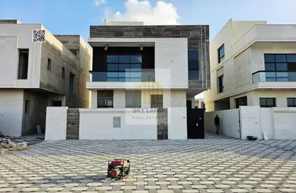 Villa - 5 Bedrooms - 7 Bathrooms for sale in Al Amira Village - Al Yasmeen - Ajman
