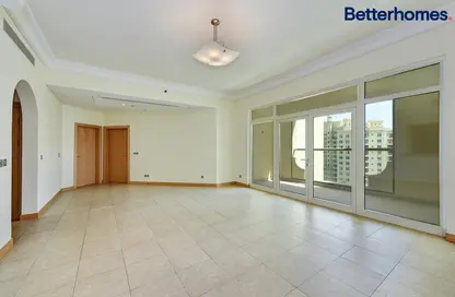 Apartment - 2 Bedrooms - 3 Bathrooms for sale in Al Shahla - Shoreline Apartments - Palm Jumeirah - Dubai