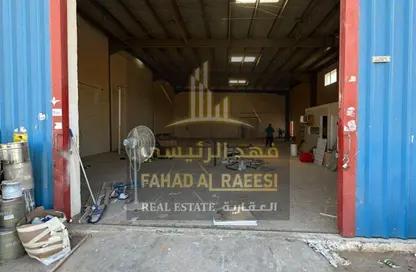 Warehouse - Studio - 1 Bathroom for rent in Umm Al Thuoob - Umm Al Quwain
