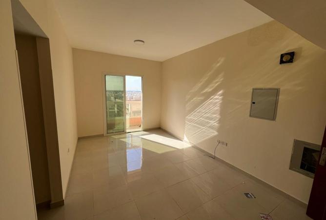 16004589 - Property Image 2