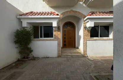 Villa - 4 Bedrooms - 3 Bathrooms for rent in Al Safa 2 Villas - Al Safa 2 - Al Safa - Dubai