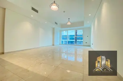 Empty Room image for: Apartment - 1 Bedroom - 2 Bathrooms for rent in Villa Compound - Khalifa City - Abu Dhabi, Image 1