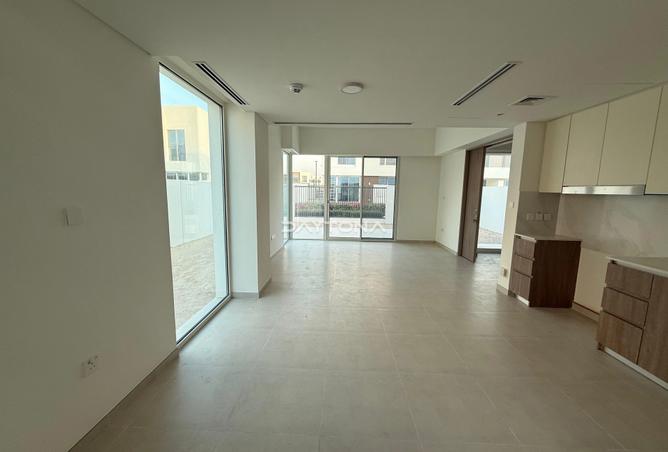 15219441 - Property Image 2