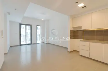 Apartment - 1 Bedroom - 1 Bathroom for sale in Hayat Boulevard-1B - Hayat Boulevard - Town Square - Dubai