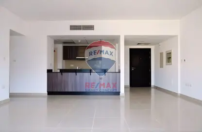 Apartment - 2 Bedrooms - 2 Bathrooms for rent in Tower 10 - Al Reef Downtown - Al Reef - Abu Dhabi