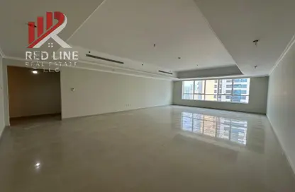 Apartment - 4 Bedrooms - 3 Bathrooms for rent in Al Khan Corniche - Al Khan - Sharjah