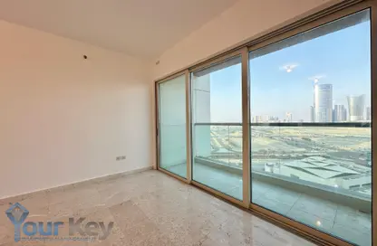 Empty Room image for: Apartment - 2 Bedrooms - 3 Bathrooms for rent in Marina Heights 2 - Marina Square - Al Reem Island - Abu Dhabi, Image 1