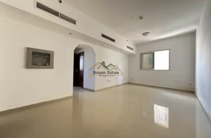 شقة - غرفة نوم - 2 حمامات للايجار في الجداف - دبي