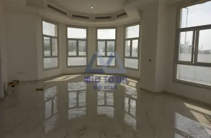 Empty Room image for: Villa - 6 Bedrooms - 5 Bathrooms for sale in C2302 - Khalifa City A - Khalifa City - Abu Dhabi, Image 1