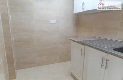 Kitchen image for: Apartment - 1 Bathroom for rent in Al Mushrif - Abu Dhabi, Image 1
