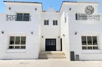 Villa - 6 Bedrooms - 7+ Bathrooms for rent in Nad Al Sheba 4 - Nad Al Sheba - Dubai